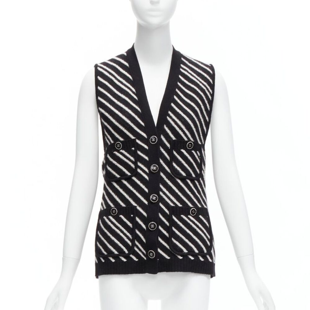 Chanel Cashmere 4 Pocket Vest Jacket